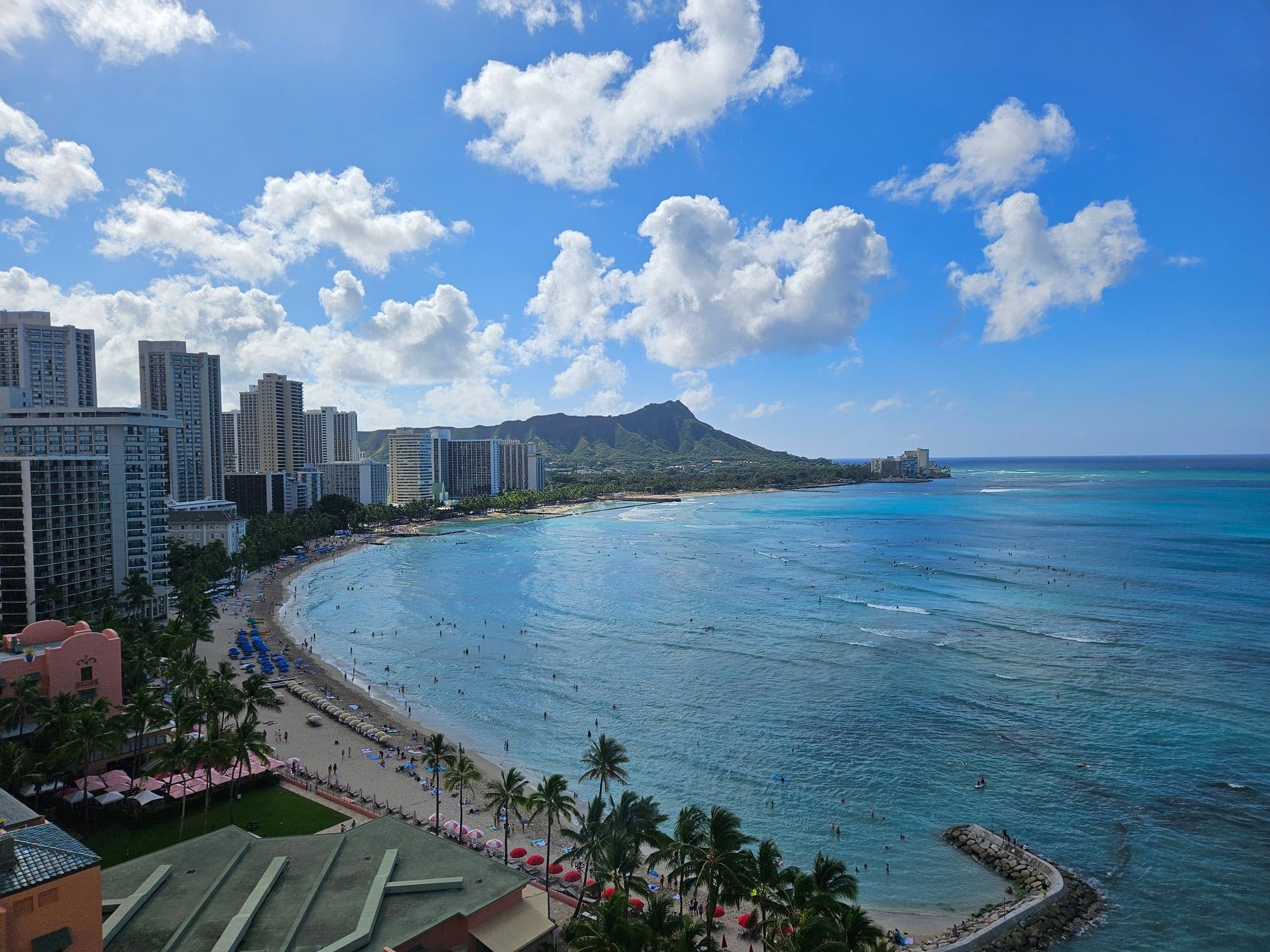 Hawaii: Aloha, Ohana ve Pasifik’in Ortasında – 2025
